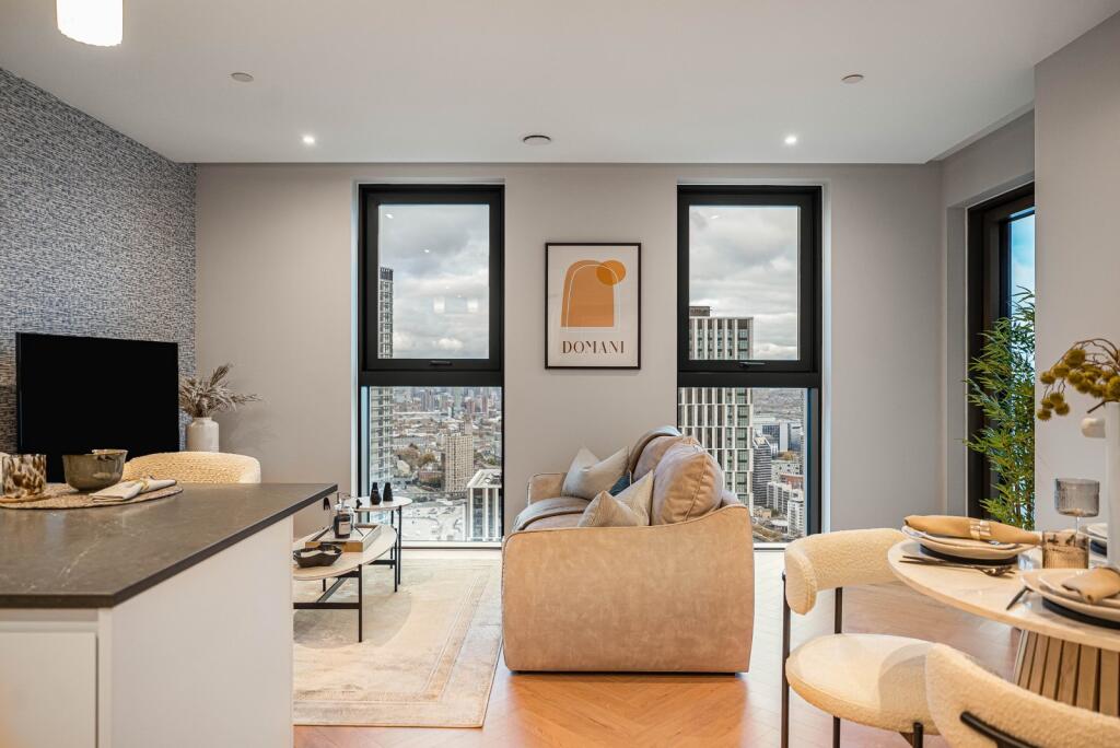 Main image of property: One Thames Quay, 
222 Marsh Wall, E14