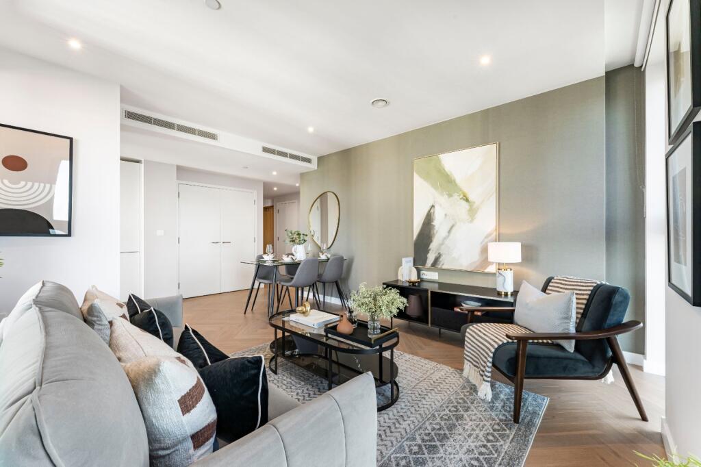 Main image of property: One Thames Quay, 
222 Marsh Wall, E14