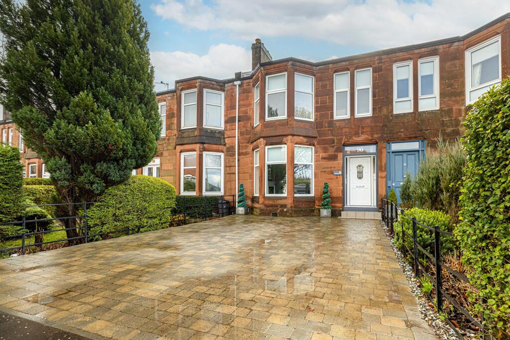 3 bedroom terraced house for sale in Eastwoodmains Road, Giffnock