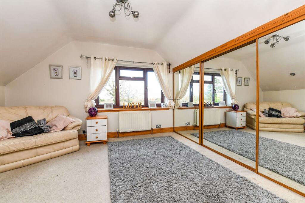 6 bedroom detached house for sale in Maldon Road, Goldhanger, MALDON, CM9