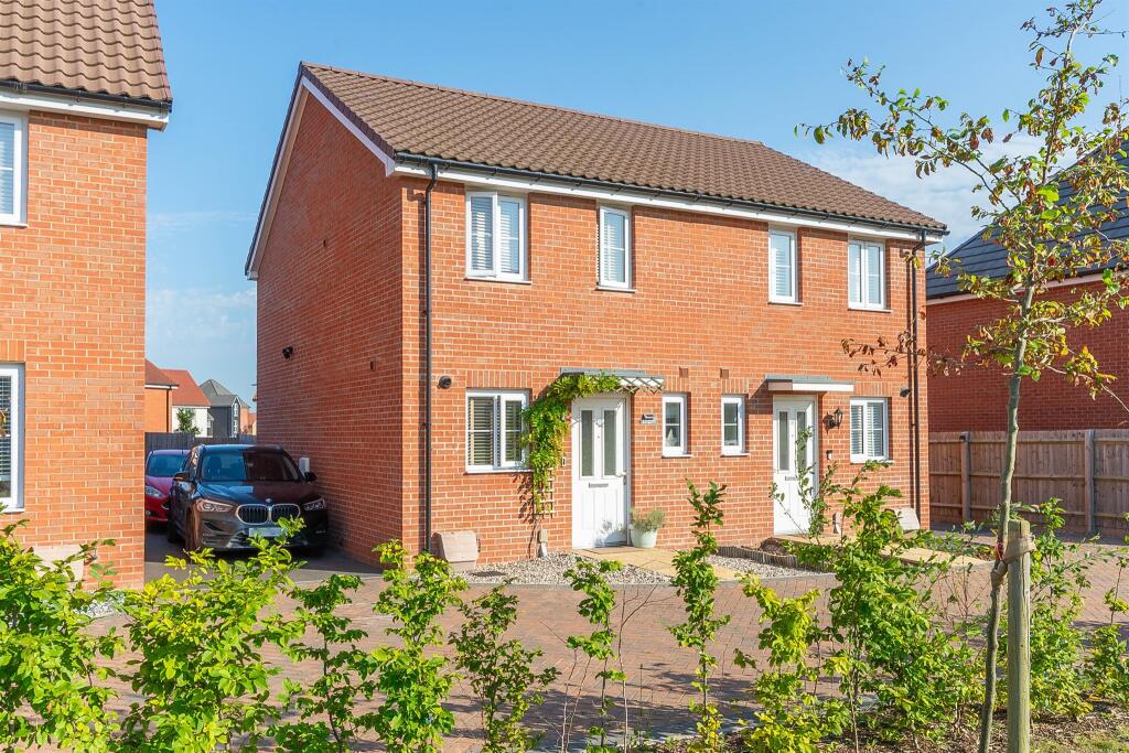 Main image of property: Hereford Place, MALDON