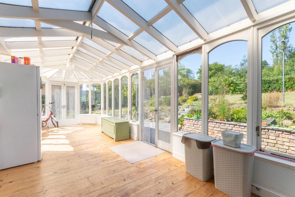 Additional property image - River View Terrace, Althorne, CHELMSFORD