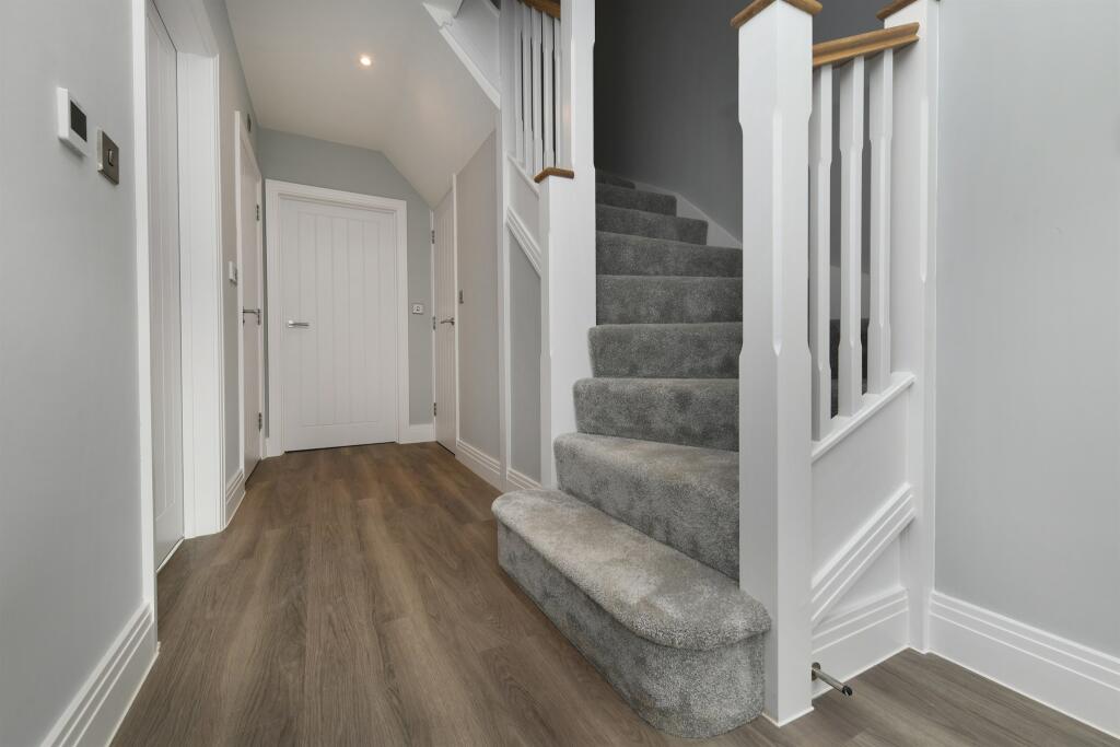 Additional property image - Hawthorn Close, Main Road, Bicknacre, Chelmsford