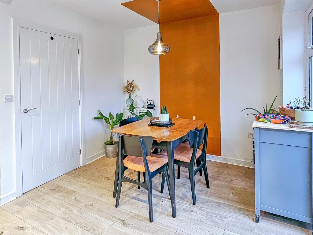 Additional property image - The Pastures, Hatfield Peverel, Chelmsford