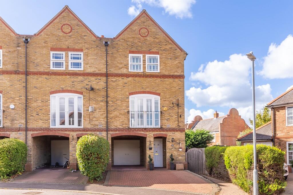 Main image of property: Drywoods, South Woodham Ferrers, Chelmsford