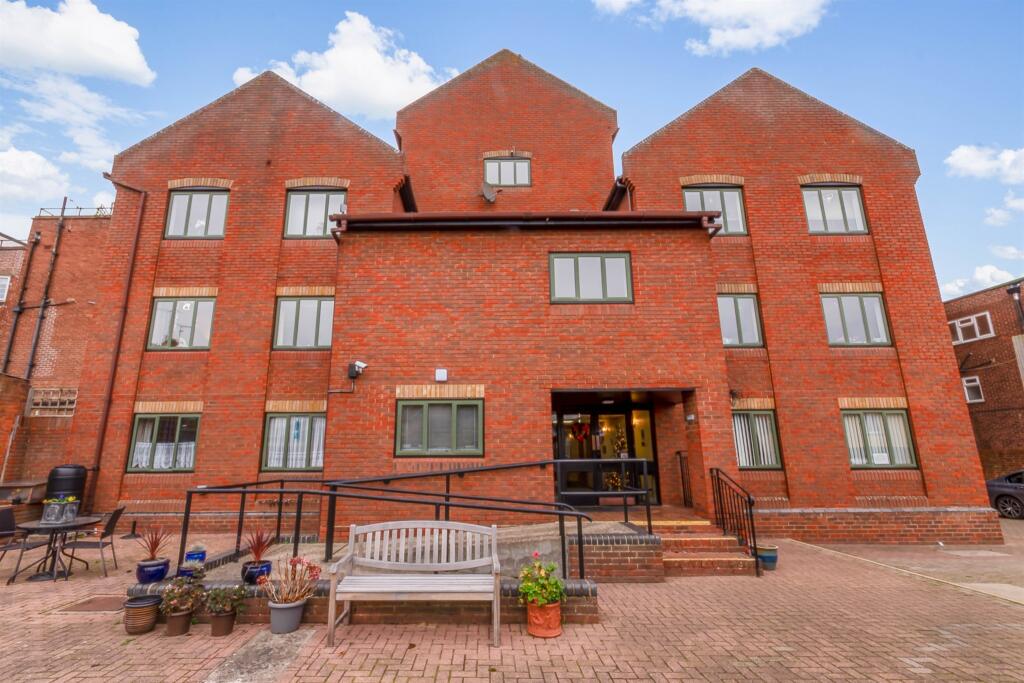 Main image of property: High Street, Maldon