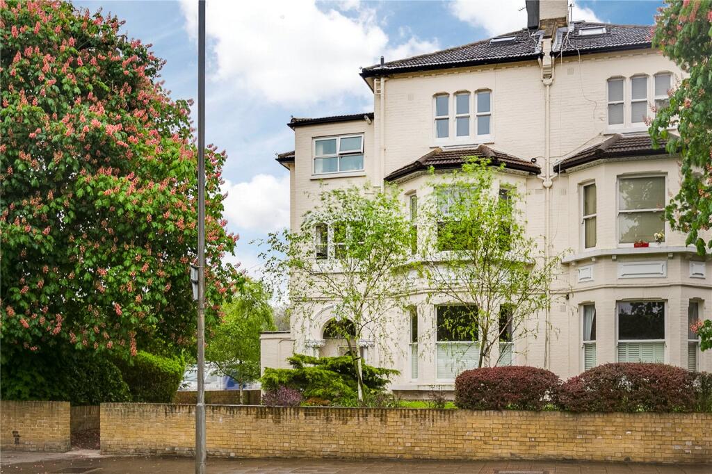 Main image of property: Earlsfield Road, 
Wandsworth Common, SW18