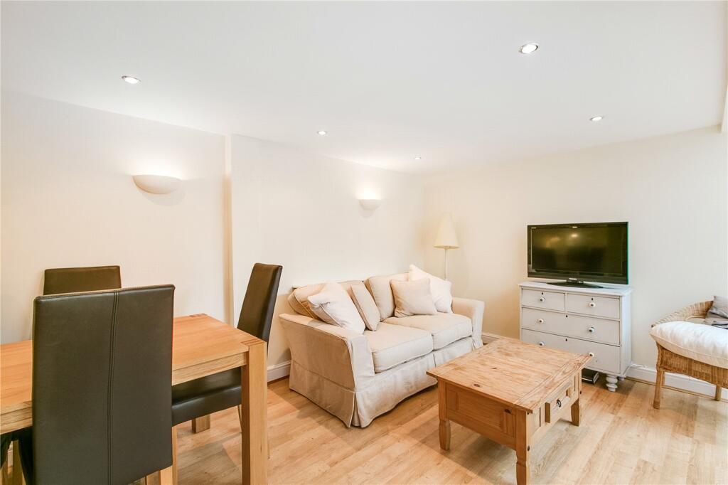 1 bedroom flat for rent in Windmill Road,
Wandsworth Common, SW18