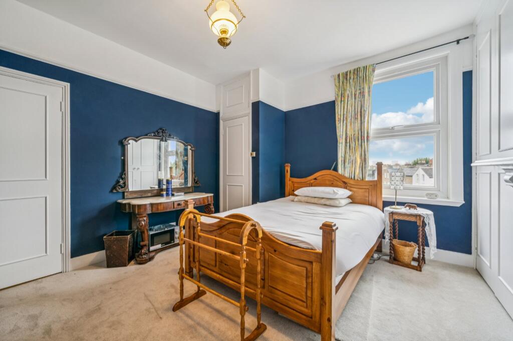 Main image of property: Wandsworth Common West Side, 
Wandsworth, SW18