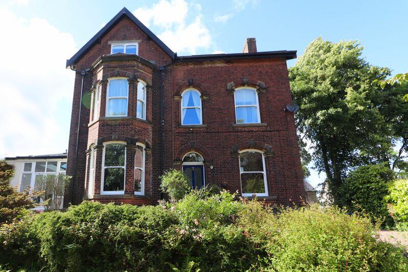 Additional property image - 10 Hawkshaw Ave, Darwen, Lanchashire