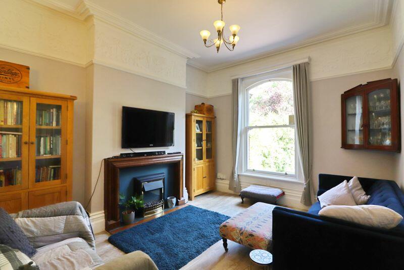 Additional property image - 10 Hawkshaw Ave, Darwen, Lanchashire