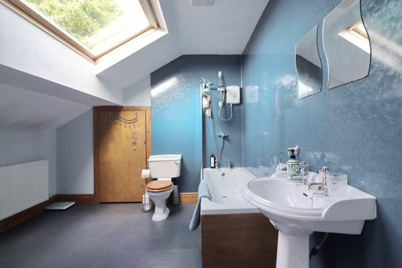 Additional property image - 10 Hawkshaw Ave, Darwen, Lanchashire