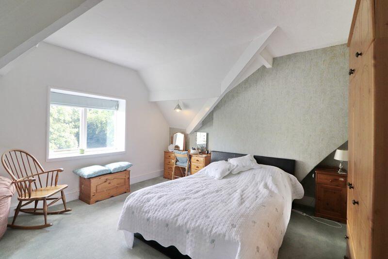Additional property image - 10 Hawkshaw Ave, Darwen, Lanchashire