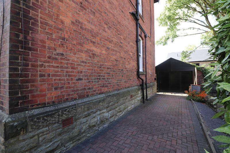 Additional property image - 10 Hawkshaw Ave, Darwen, Lanchashire