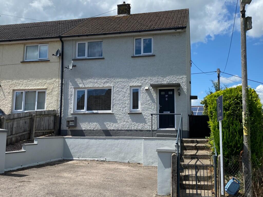 Main image of property: 37 Brynglas, Gilwern, Abergavenny NP7 0BW