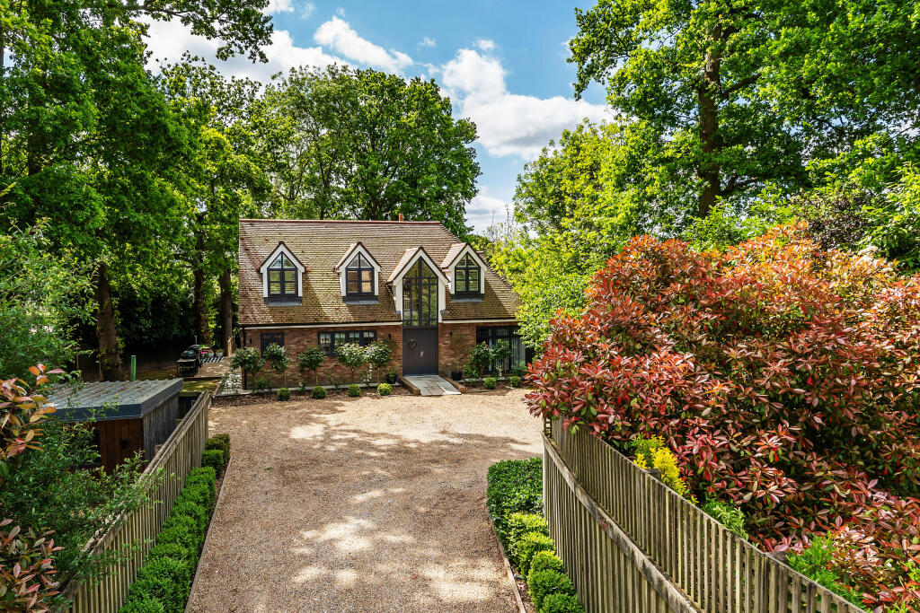 Main image of property: Swan Lane, Edenbridge, Kent