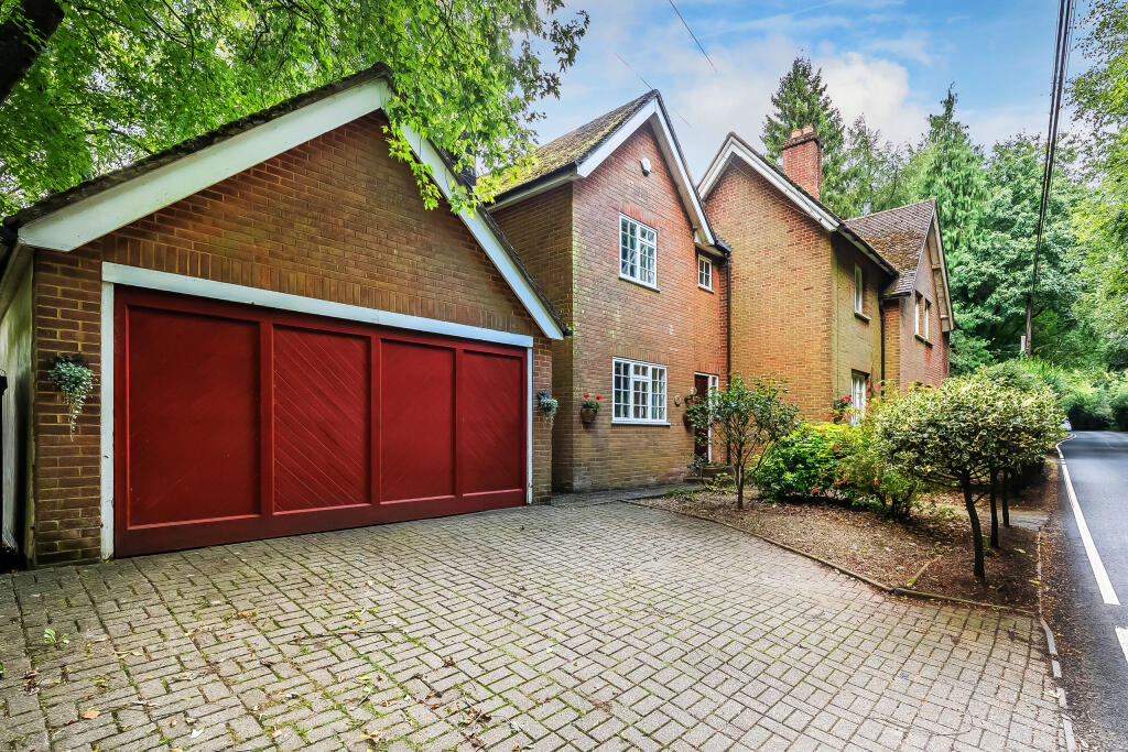 Main image of property: Whitley Row, Wheatsheaf Hill, Goathurst Common, Ide Hill, Sevenoaks, Kent
