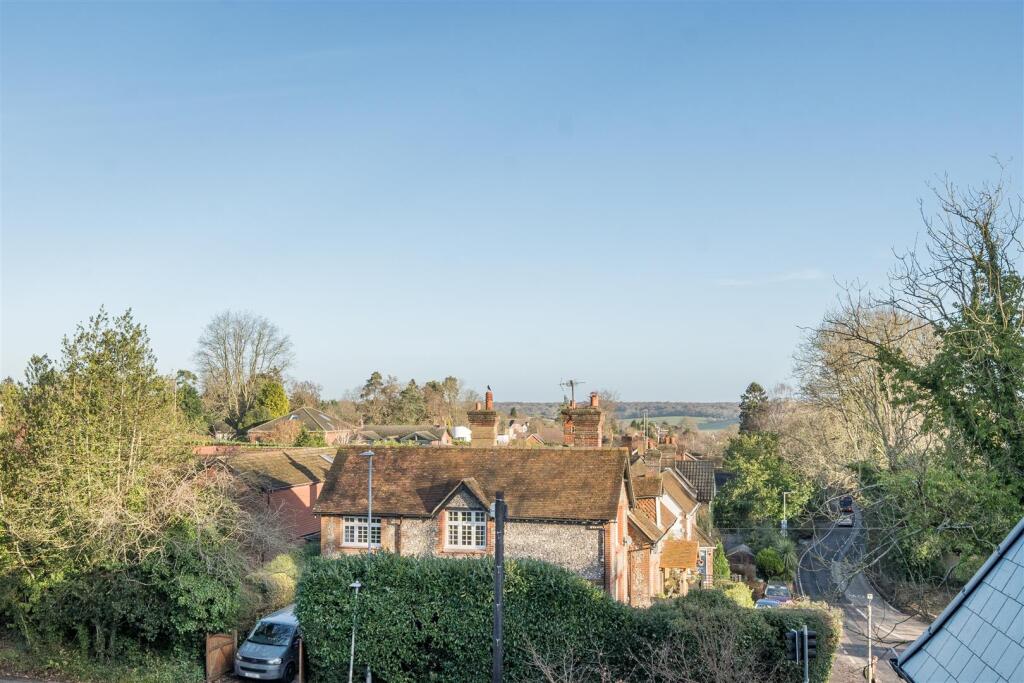 Additional property image - Shootersway, Berkhamsted