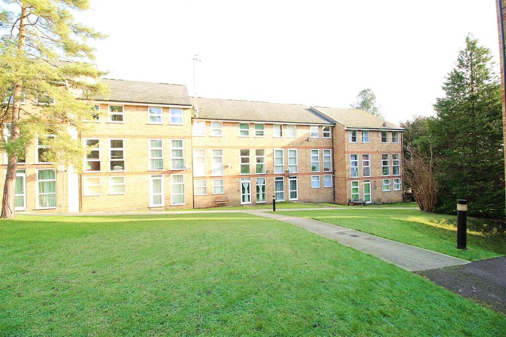 Main image of property: Lincoln Court, Berkhamsted