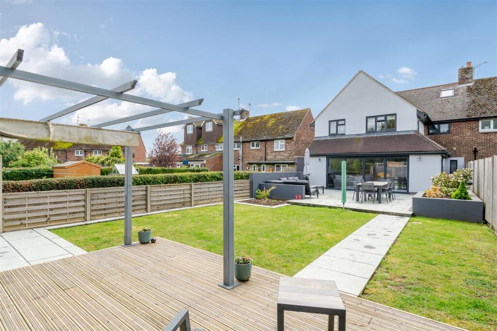 Main image of property: Church Road, Studham