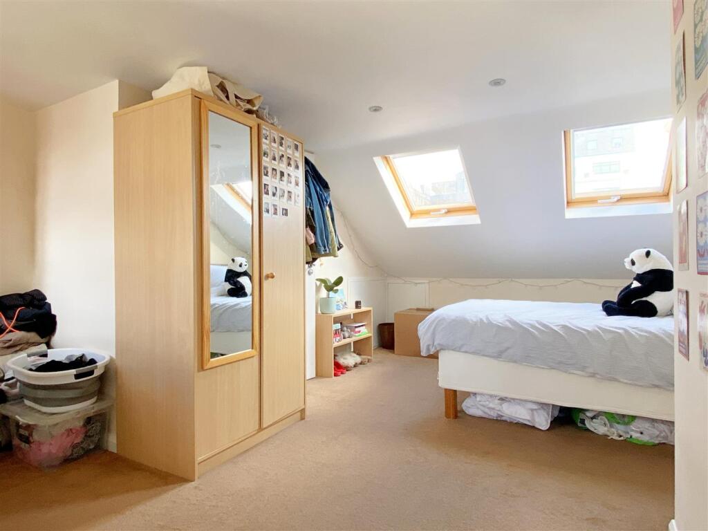Additional property image - Upper Abbey Road - Next to Hospital