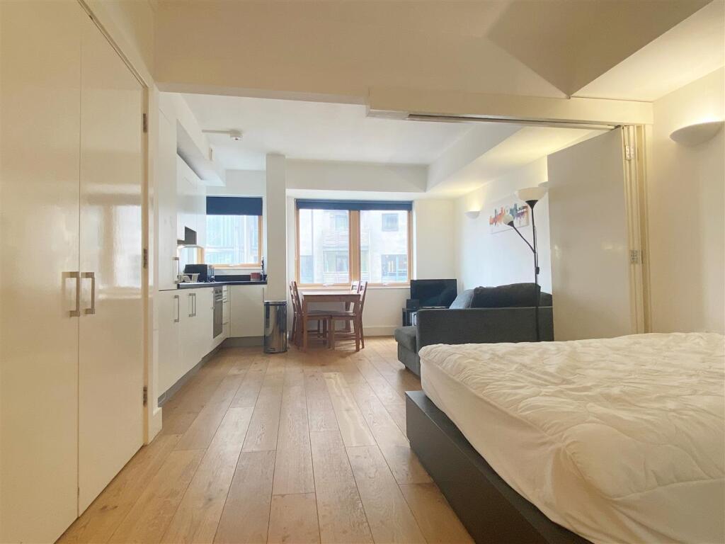 Main image of property: Stroudley Road - Modern Studio