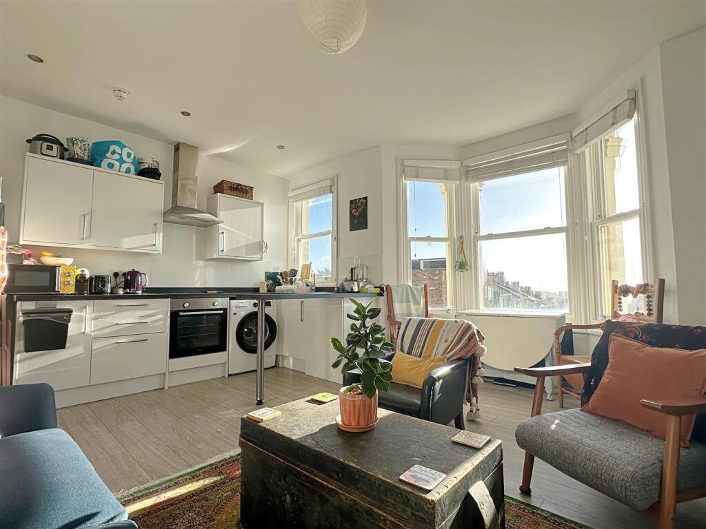 Main image of property: Eastern Road - Sea View