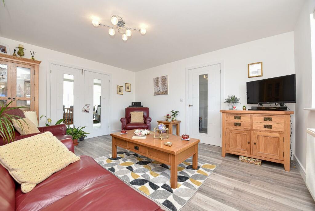 4 bedroom detached house for sale in Orchard Road, Shanklin, PO37