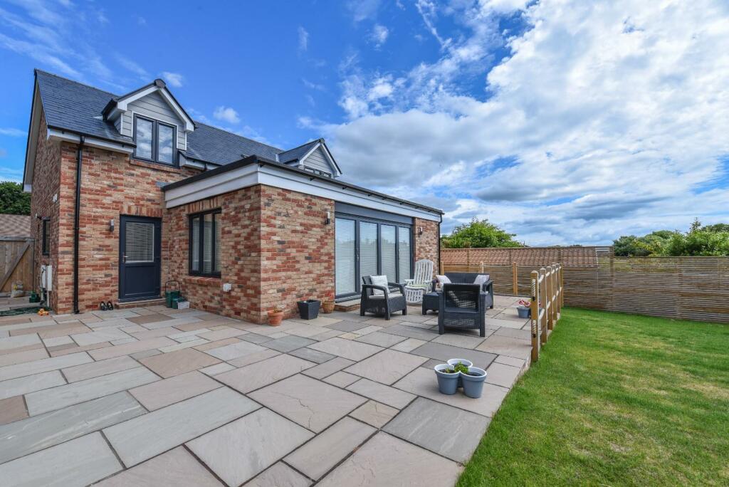 4 bedroom detached house for sale in Orchard Road, Shanklin, PO37