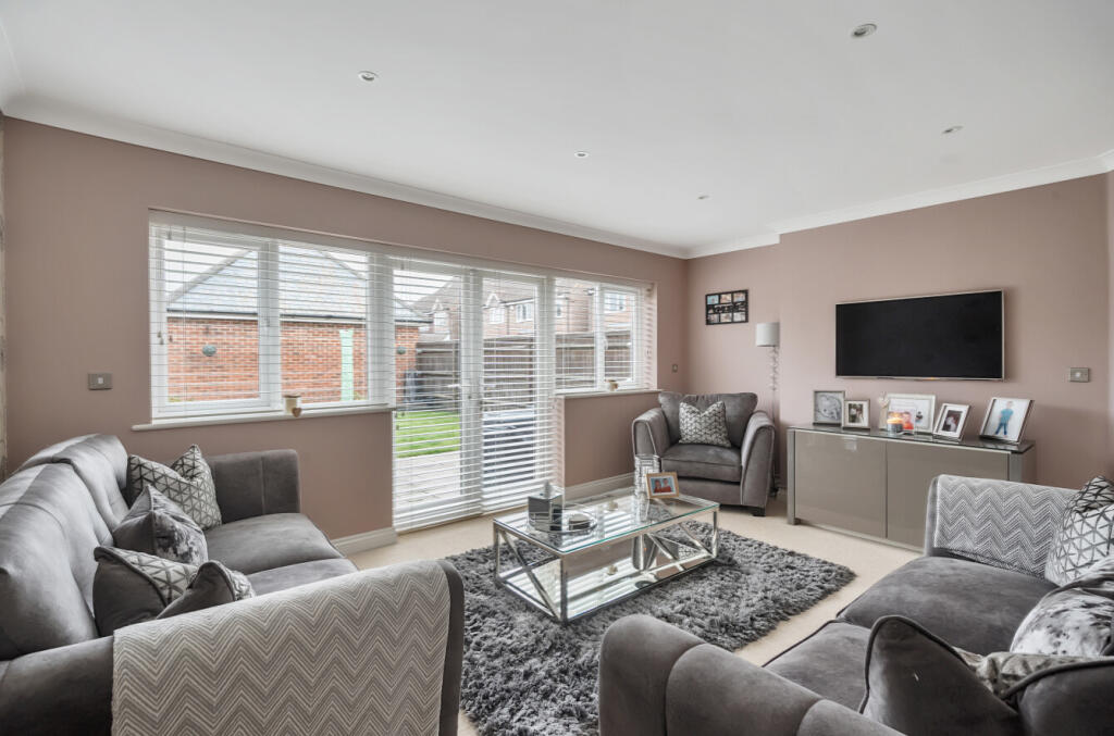 Main image of property: Williamson Close, Mortimer Common, Reading, Berkshire, RG7