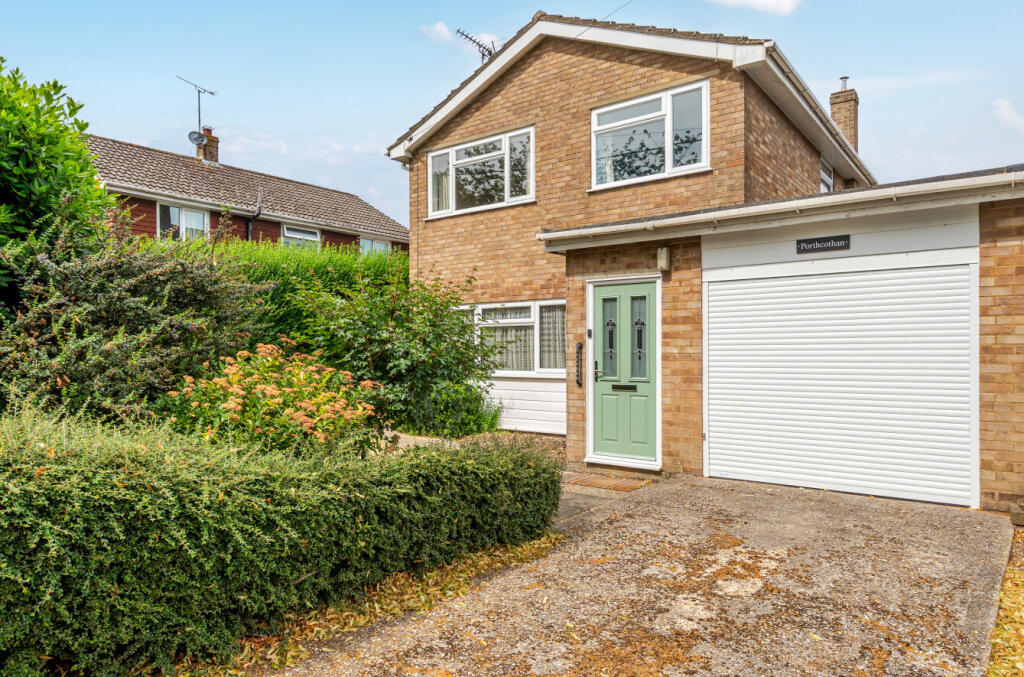 Main image of property: Recreation Road, Burghfield Common, Reading, Berkshire, RG7
