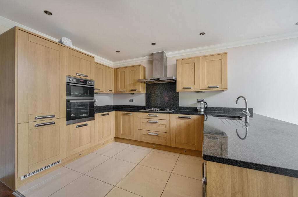 Main image of property: Tanners Close, Burghfield Common, Reading, Berkshire, RG7