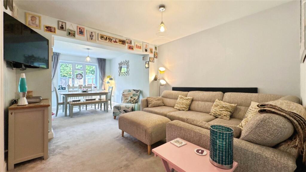 Main image of property: Rivermead Road, Woodley, Reading, Berkshire, RG5