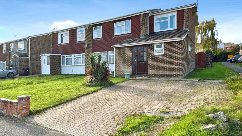 Main image of property: Spruce Road, Woodley, Reading, Berkshire, RG5