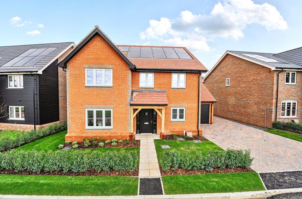 Main image of property: Hackney Way, Mortimer Common, Reading, Berkshire, RG7
