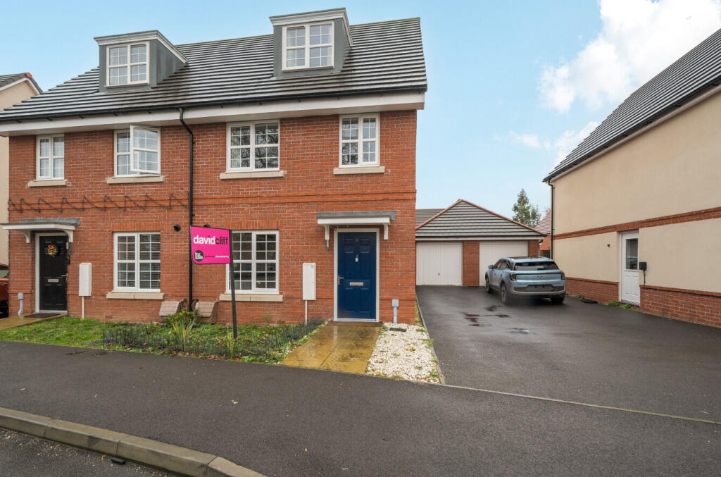 Main image of property: Ryeish Lane, Spencers Wood, Reading, Berkshire