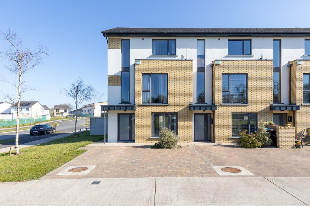 Main image of property: 9 The Crescent, Green Hill, Clonhaston, Enniscorthy, Co. Wexford., Y21 W8C7
