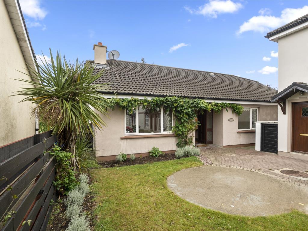 3 bedroom detached bungalow for sale in 19 Cluain Bui, Enniscorthy, Co