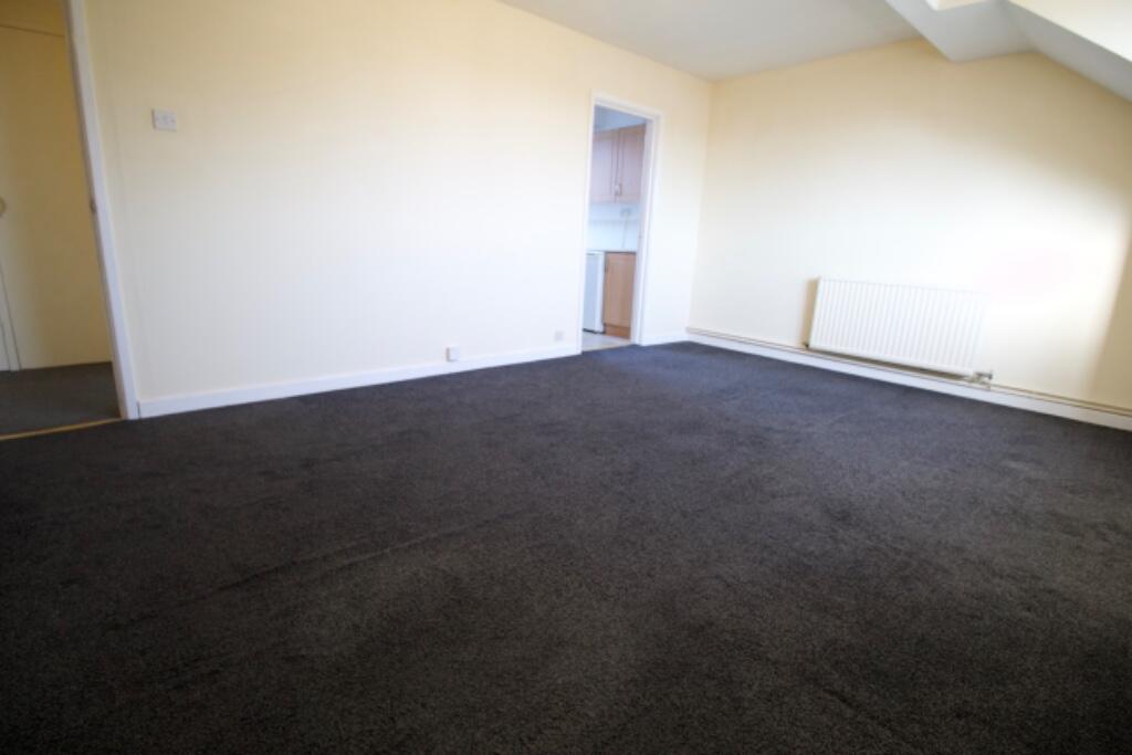 Additional property image - Malefant Street, Cathays, Cardiff(City), CF24