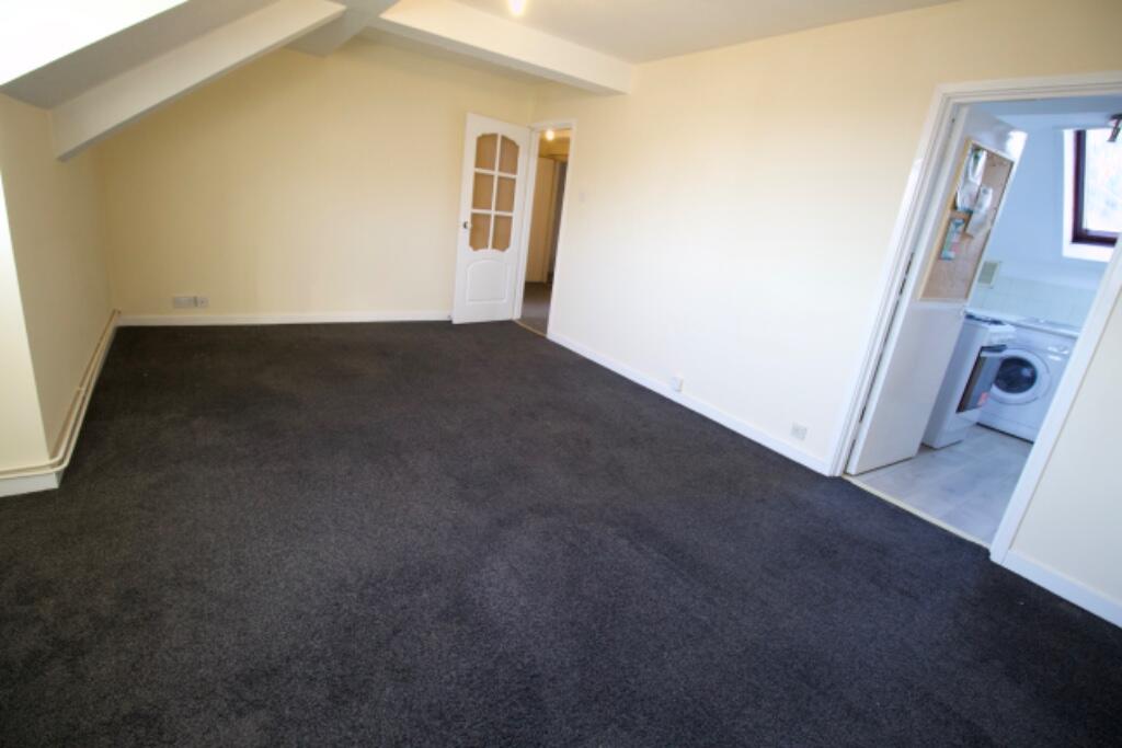 Additional property image - Malefant Street, Cathays, Cardiff(City), CF24