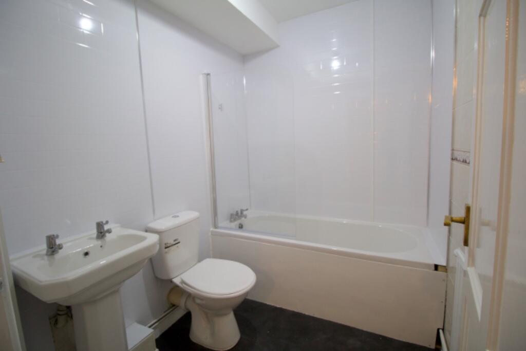 Additional property image - Malefant Street, Cathays, Cardiff(City), CF24