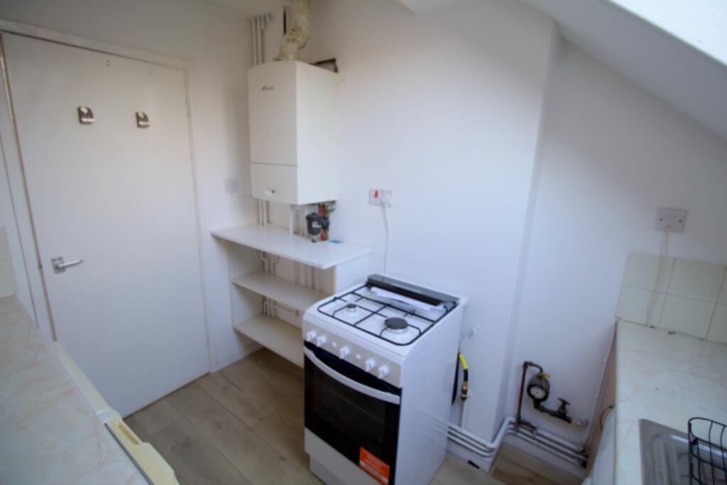 Additional property image - Malefant Street, Cathays, Cardiff(City), CF24