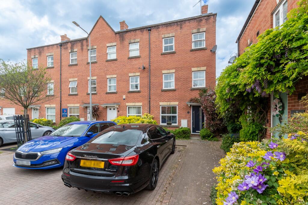 Main image of property: Goetre Fawr, Radyr, Cardiff
