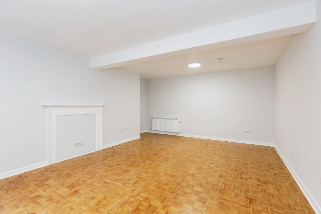 Additional property image - Laura Place, Bath, Somerset, BA2