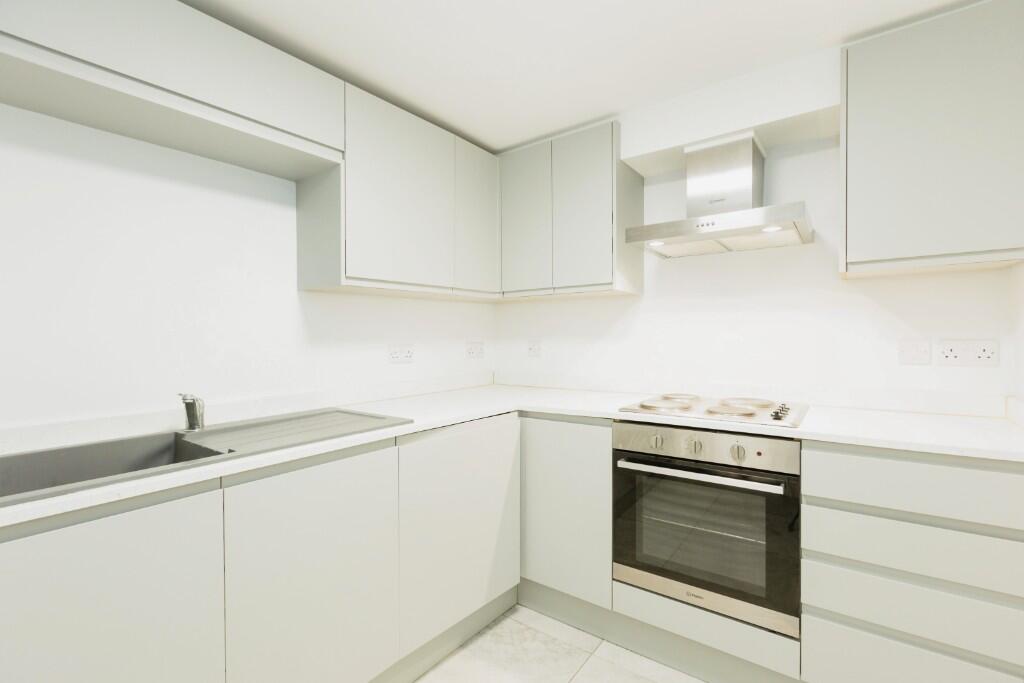 Additional property image - Laura Place, Bath, Somerset, BA2