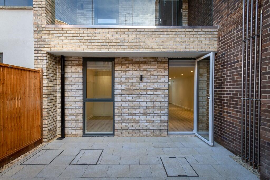 Main image of property: Putney Bridge Road, London, SW15 *Private Rear Garden*