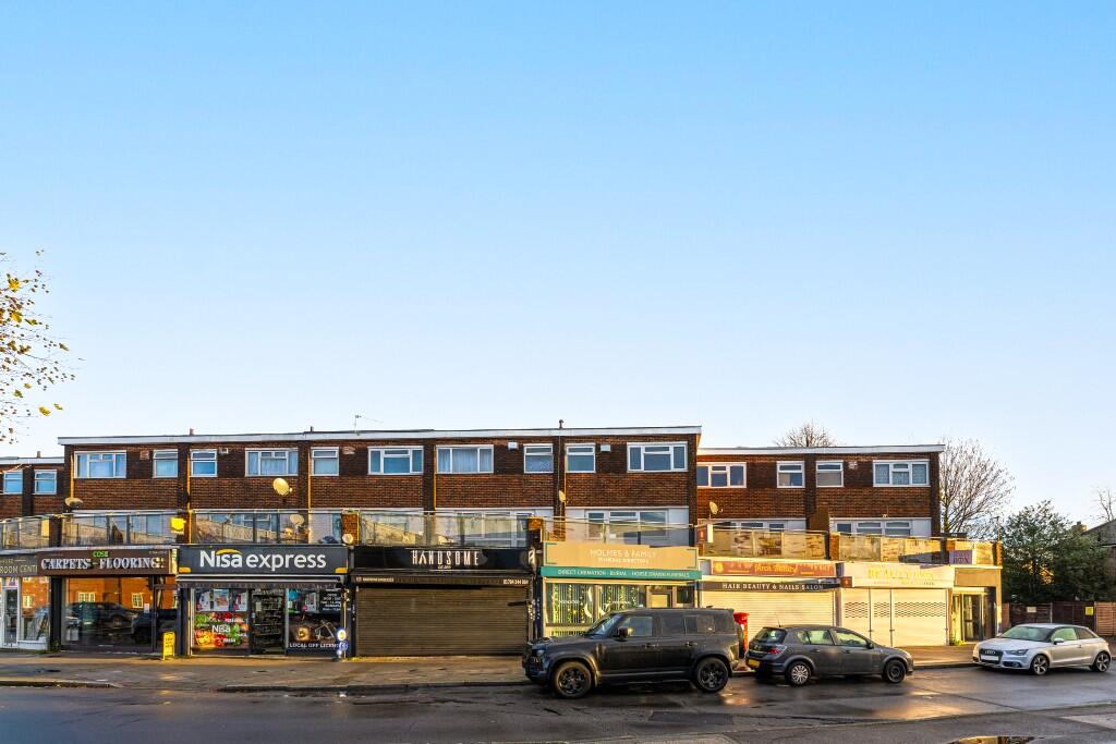 Main image of property: Convent Road, Ashford, Surrey, TW15 *Private Balcony*