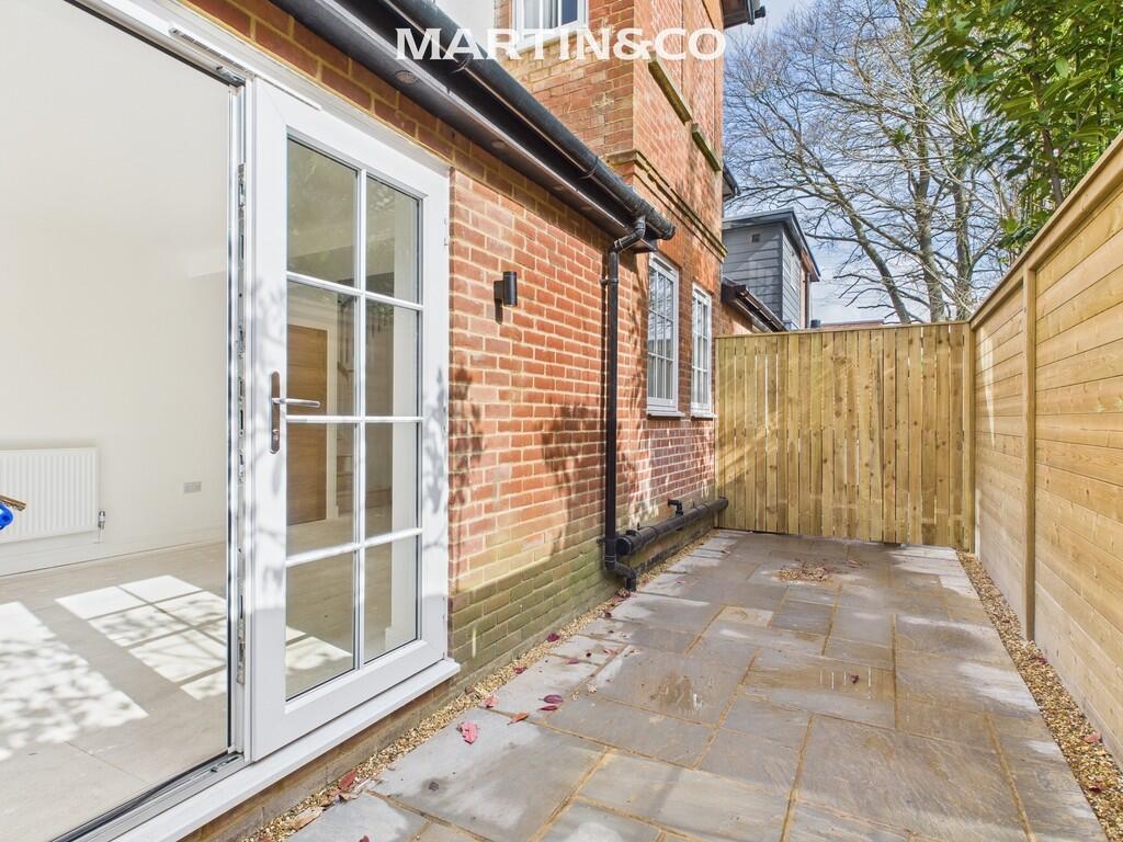 Main image of property: Oakingham Court, Heath Hill Road North