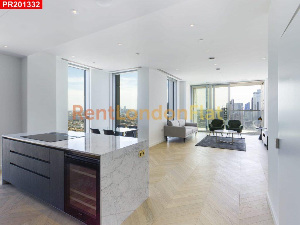 Main image of property: Old Street – 2 Bedrooms Flat
