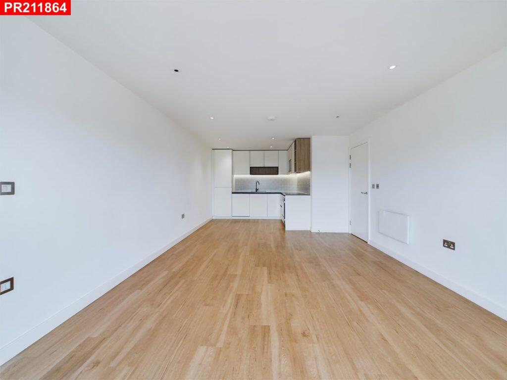 Main image of property: Colindale – 2 Bedrooms Flat